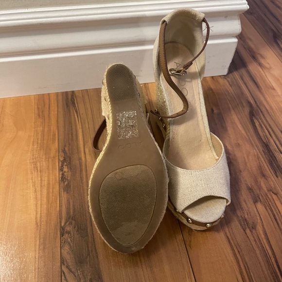Aldo Faribrio Wedges - Beige - Picture 4 of 7